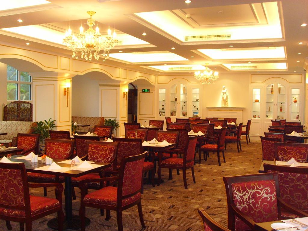 Ming Wah International Convention Centre Ξενοδοχείο Σενζέν Εστιατόριο φωτογραφία